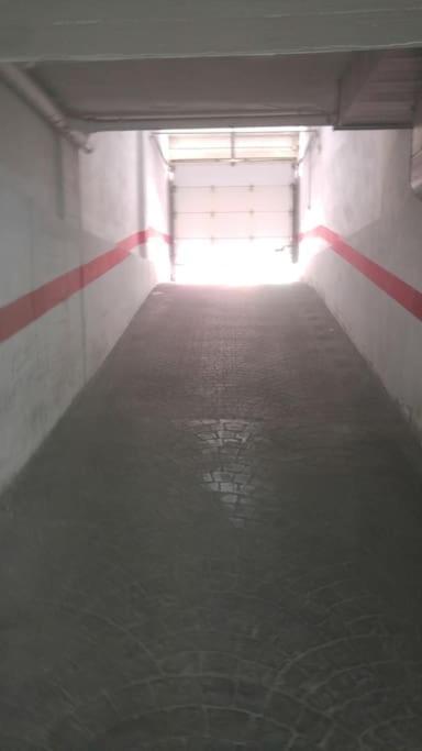 Apartamento Con Parking Gratis En El Centro De Malaga Appartamento Esterno foto