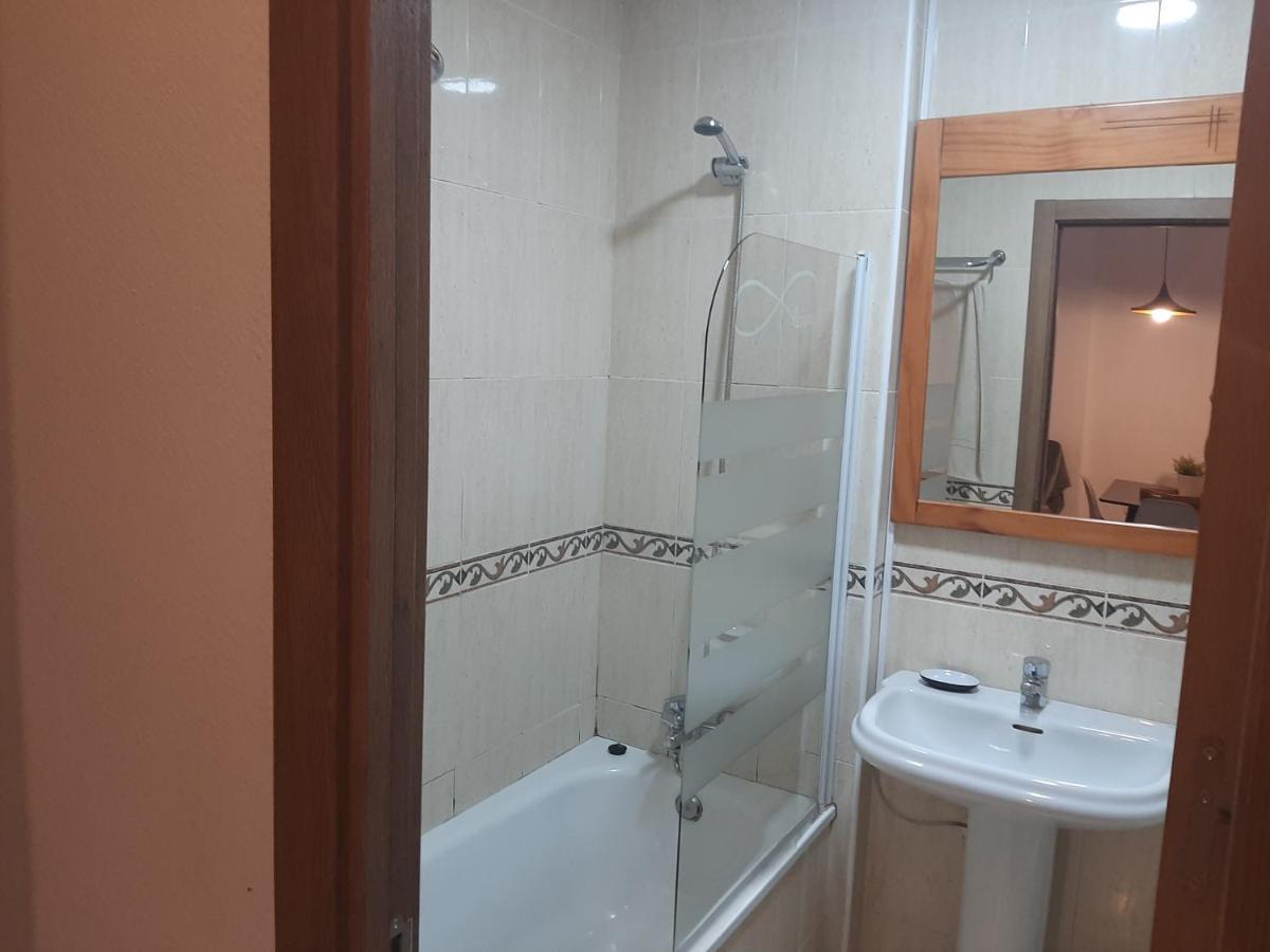 Apartamento Con Parking Gratis En El Centro De Malaga Appartamento Esterno foto